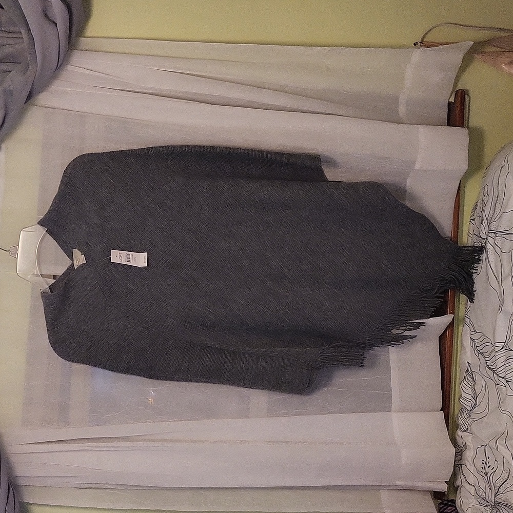 LOFT Gray Fringed poncho